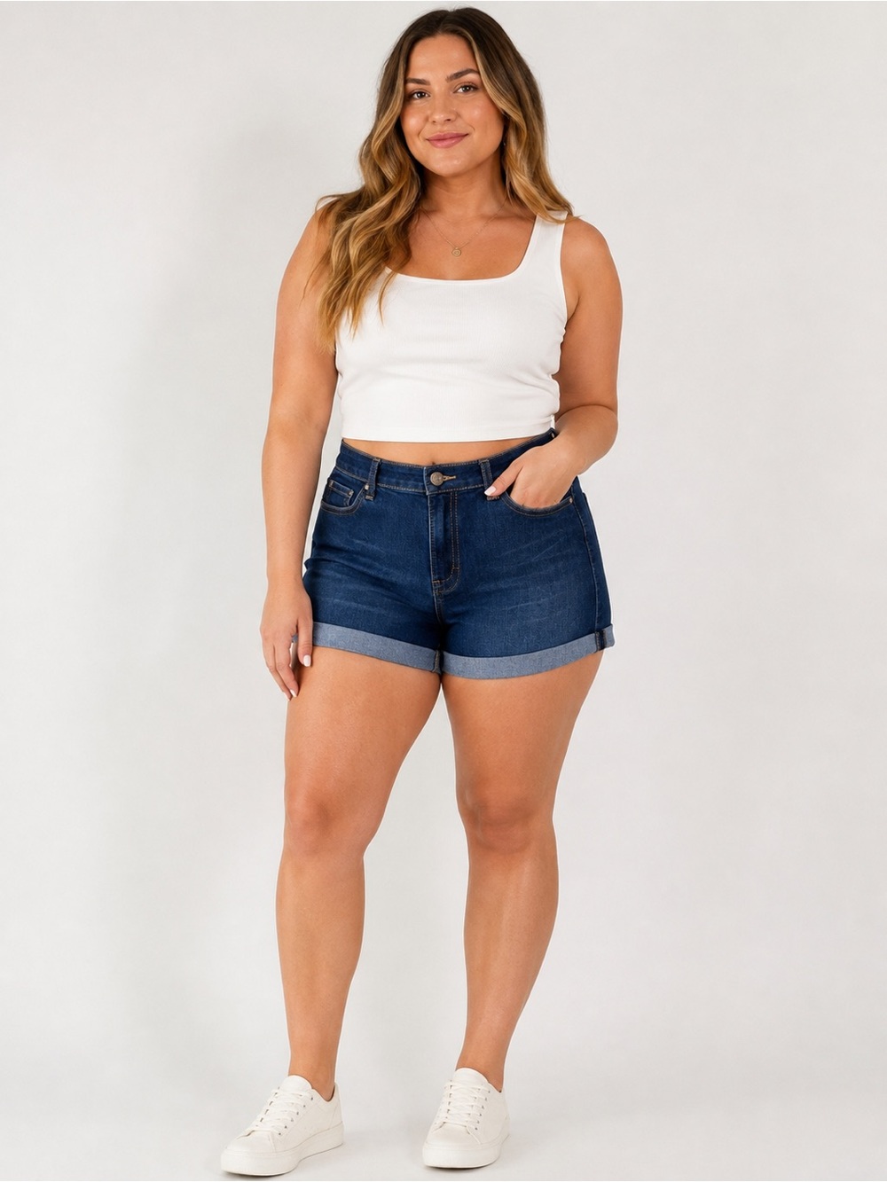 STS Blue Highwaist Size 11 Dark Denim Jean Shorts